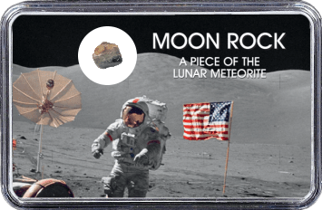 Mond Meteorit NWA 10317 (Motiv: Astronaut mit US-Flagge I)
