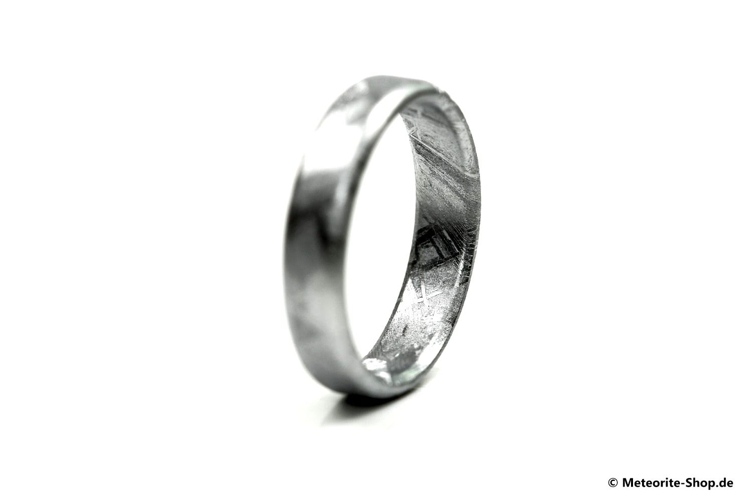 Eisen-Meteorit Ring (Muonionalusta | Unisex | Bombiert | Veredelt) - 3,00 bis 5,00 g