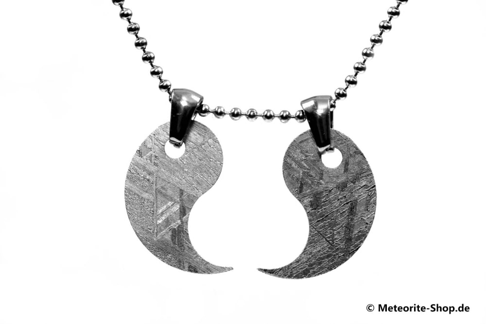 Eisen-Meteorit-Anhänger (Muonionalusta | Partner-Anhänger | Yin und Yang) - 6,30 g