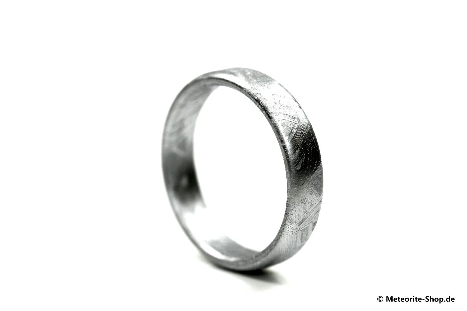 Eisen-Meteorit Ring (Muonionalusta | Unisex | Bombiert | Veredelt) - 3,00 bis 5,00 g
