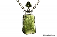Moldavit-Anhänger (Tektit & Peridot | Natura | 925er Silber ) - 5,10 g Moldavit-Anhänger (Tektit & Peridot | Natura | 925er Silber ) - 5,10 g