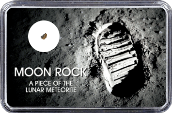 Mond Meteorit (NWA 11532 Motiv: Astronaut-Fußabdruck im Mondstaub)